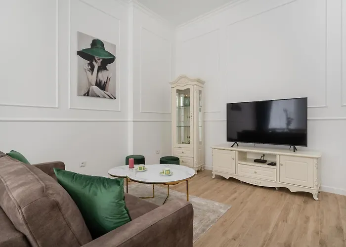 Jednosci Narodowej Stylowy By Renters Apartman *