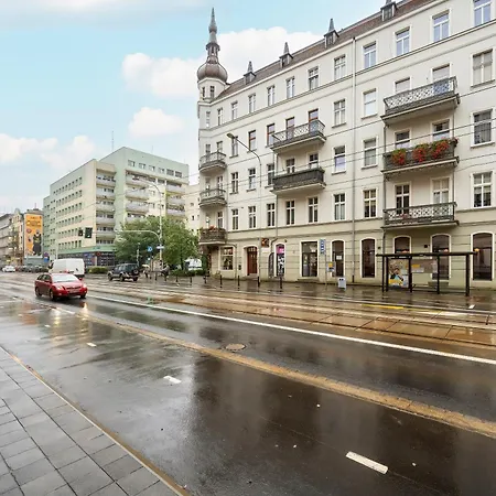 Jednosci Narodowej Stylowy By Renters *