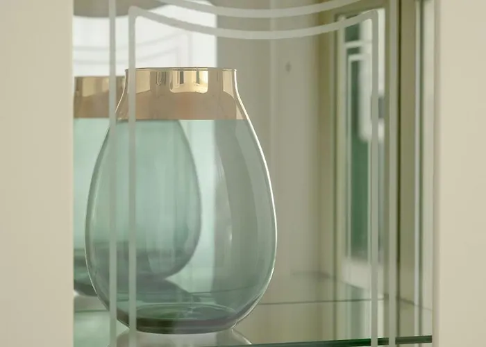 Daire Jednosci Narodowej Stylowy By Renters Wroclaw